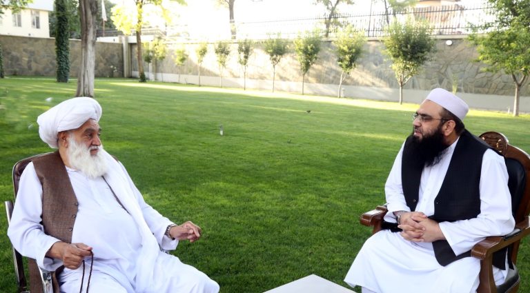 المولوي عبد الكبير: الإمارة الإسلامية تولي اهتماما خاصا بالمناطق المتضررة بسبب التغيير المناخي، وستدرس الحكومة الميزانية اللازمة لذلك.