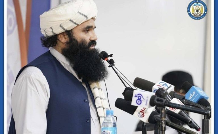 وزير الداخلية الأفغاني: تطوير العملية التعليمية والمجالات التربوية أساس تقدم الأمم