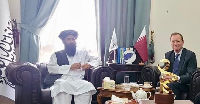 القائم بأعمال السفارة الأفغانية في قطر يلتقي مع القائم بأعمال السفارة البريطانية لدى أفغانستان