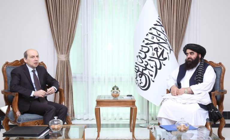 متقي: من المؤمل أن تنتهز كابول وموسكو اجتماع “صيغة موسكو” القادم لتعزيز العلاقات