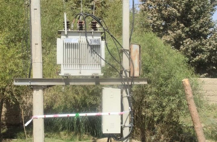 تنفيذ مشروع الكهرباء بتكلفة ٢٠ مليون أفغاني في ولاية سمنجان