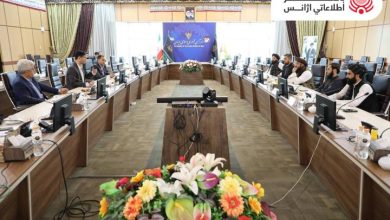 الرئيس العام لإدارة السكك الحديدية الأفغاني يلتقي بنظيره الإيراني