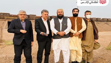 الرئيس العام لإدارة للسكك الحديدية الأفغانية خلال زيارته لإيران يقوم بزيارة خط سكة حديد سنجان خواف